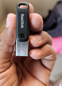 Sandisk 64gb Pendrive With iPhone Connectivity