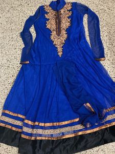 Preloved Blue Anarkali Kurta And Dupatta For Grabs