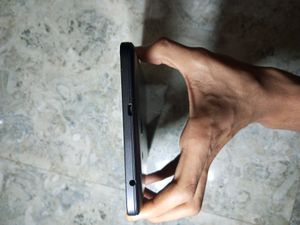 Samsung Galaxy Tab Available Hai