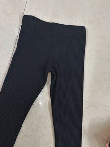 H&amp;M Black Ribbed Leggings