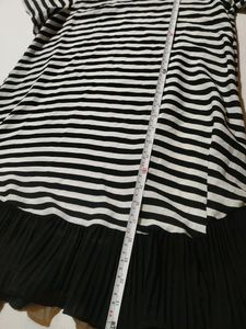 Black And White Strip Line Mini Dress/Summer Wear