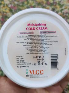 Combo of Lakme &amp; VLCC Moisturizer.FREE ZUDIO WIPES