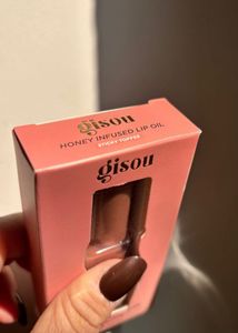 Gisou Honey Infused Lip Oil