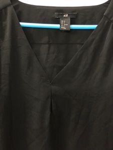 H&amp;M black top