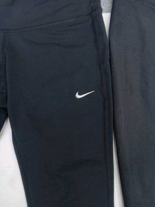 Nike Capri gym wear