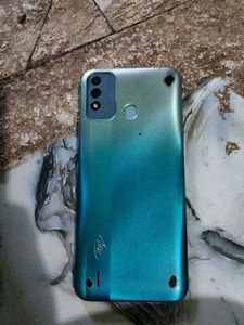 Itel Vision 2s Mobile