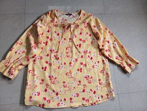 Floral Tie-Neck Top