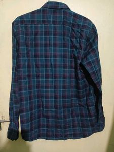 Arrow Plaid Button-Down Shirt