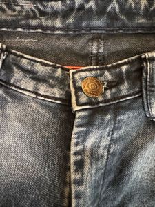 Men's Casual Graphic T-shirt with new jeans