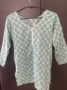 Green Kurta ( for combo offer comment below)