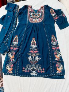 5xl Women Regular Fit Georgette Afghani Kurta Set
