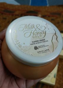 Oriflame Milk &amp; Honey Scrub Set Combo
