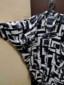 Black &amp; White Shirt