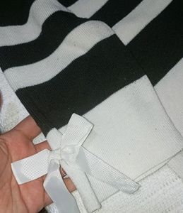 Pretty Woolen Crop Top For Women