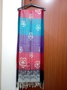 Multicolor Floral Printed Women&#39;s Stole