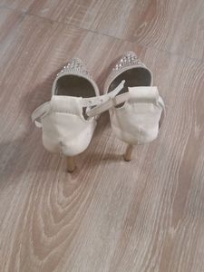 Charin Heels
