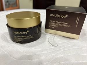 Medicube Deep Vita C Capsule Cream