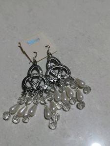 Earings