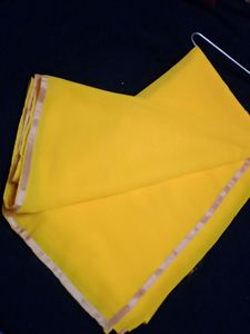 😍Bollywood Pattern Plain Saree😍
