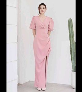Elegant Pink Midi Dress