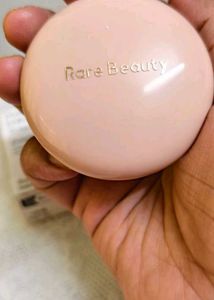 Rare Beauty Highlighter - Enlighten