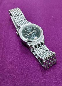 Elegant Rosra Quartz Watch
