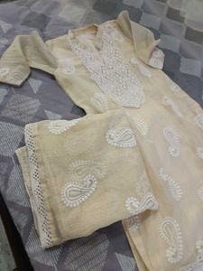 Beautiful Suit With Plazzo N Elegant Dupatta