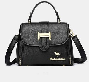 Chic Black Handbag