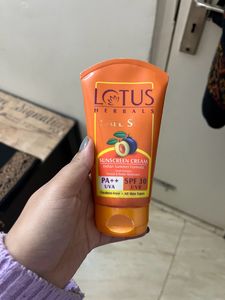 Lotus Sunscreen