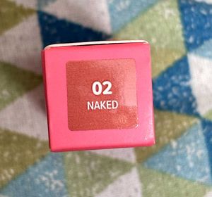 BEAUTE Gloss Girl Lipstick – Shade 02 Naked