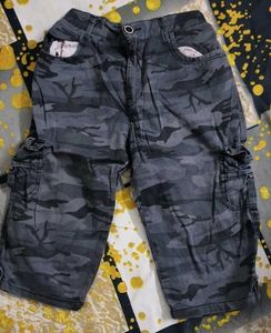 Printed Cargo Shorts