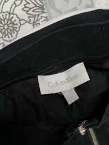 Calvin Klein Men Black Cotton Collar Zip Tshirt