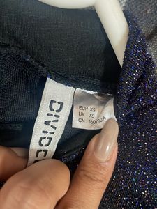 H&amp;m 2 Top Party Ware stretchable