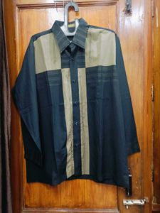 🇳🇿💫♥️ Stylish Two-Tone Shirt