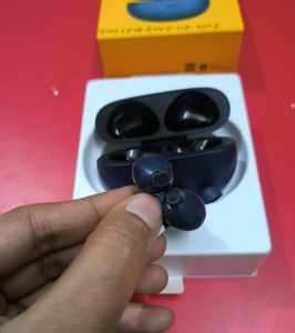 realme Buds Air 5 50dB ANC 360 Spatial Audio