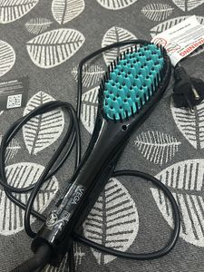 VEGA X-Glam Hair Straightening Brush