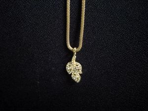 Golden Colour, Diamonds, Beautiful, Petals Design