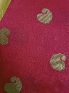 Maroon &amp; Gold Paisley Saree