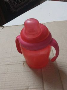 Sipper For Kid Good Condition Hygiene Wise