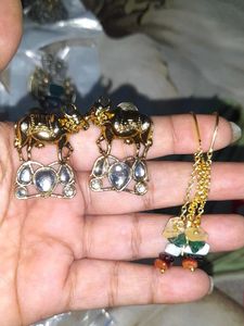 Combo earrings and natural stones earring