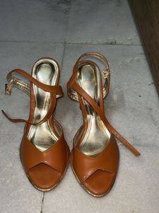 Brown Open-Toe Heels 3 Cm Dressberry Size36