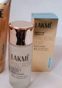 Lakme Hyaluronic Dewy Serum