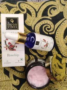 GLOW FACE CREAM AND SERUM (COMB0)