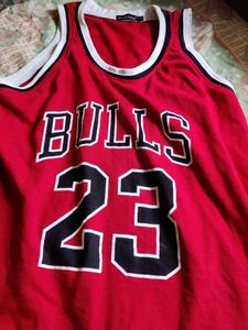 BASKETBALL T SHIRT