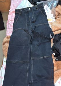 Black Hereshein  Cargo