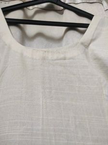 Off White Short Kurti❤️