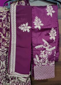 Elegant Embroidered Purple Kurta