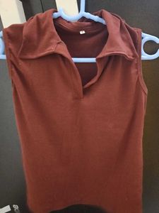 Sleeveless Polo Top
