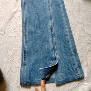 Stylish Bootcut Pant 👖💙