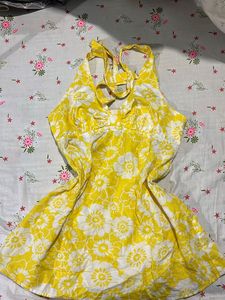 Floral Yellow Sundress💛🫧🌷. / fixed price👌🏻✨